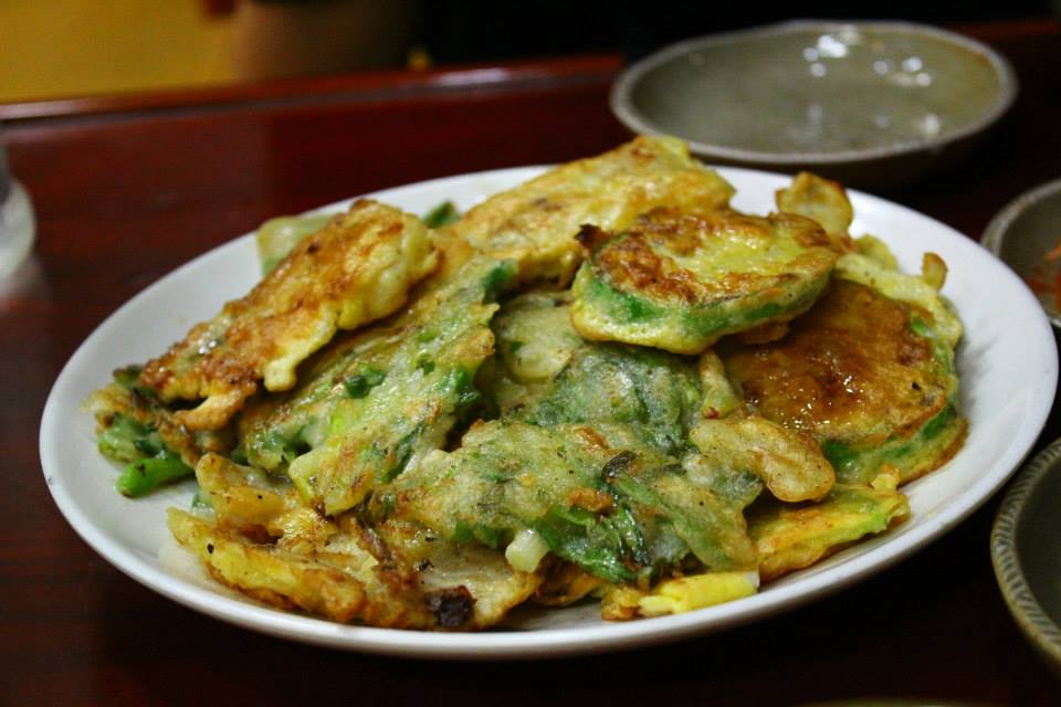 stir fry bukchon hanok village restaurant