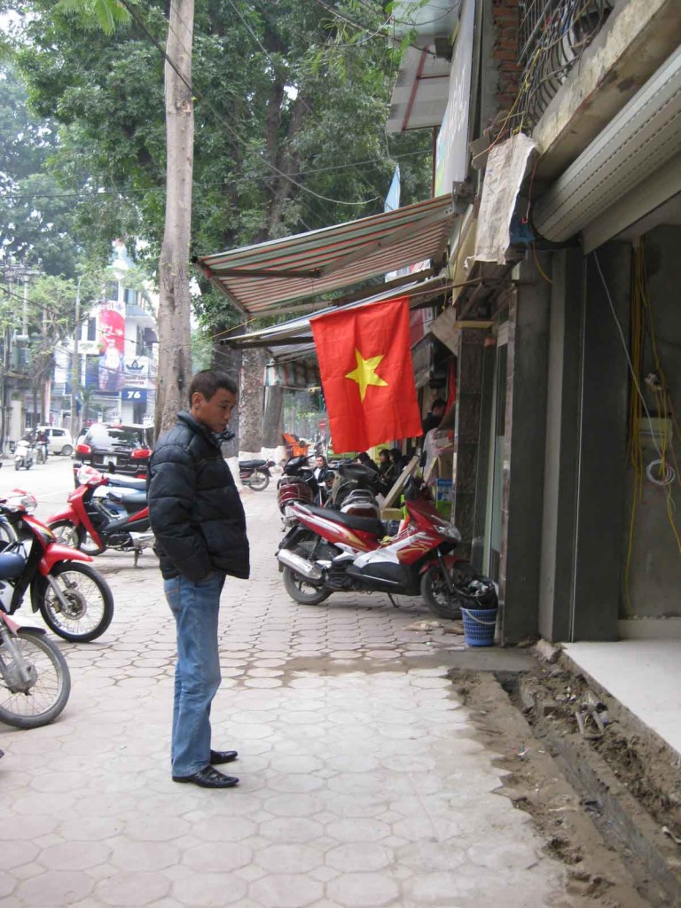 vietnamese flag hanoi