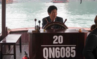 halong bay captain junk