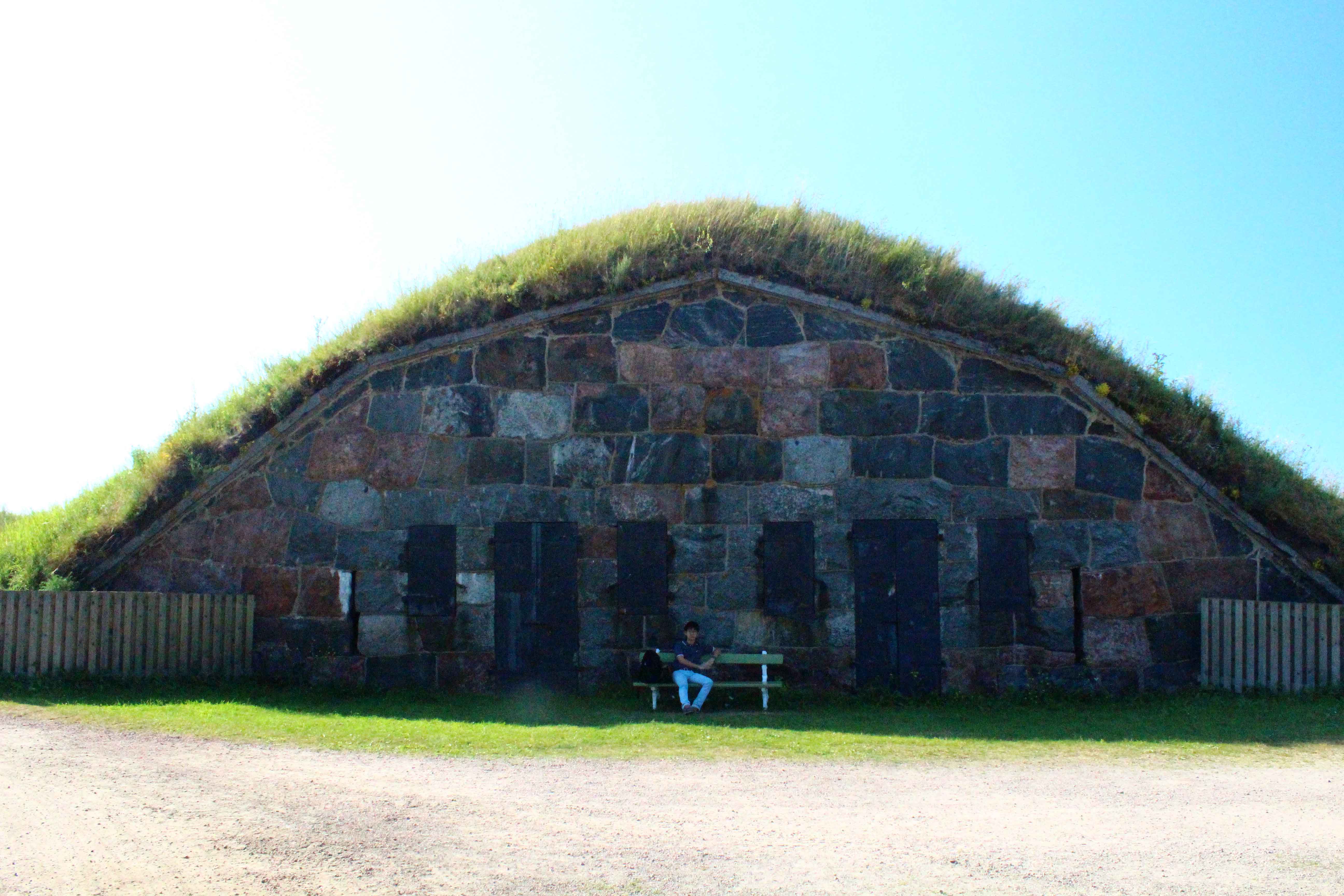 suomenlina-hobbit-house