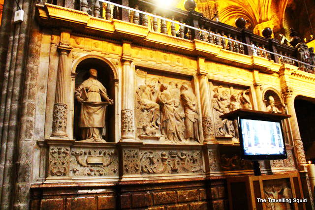 Barcelona Cathedral sculptures