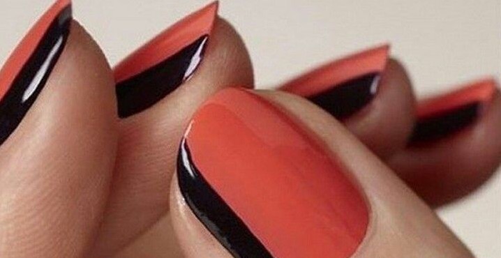 Red black gellist nails