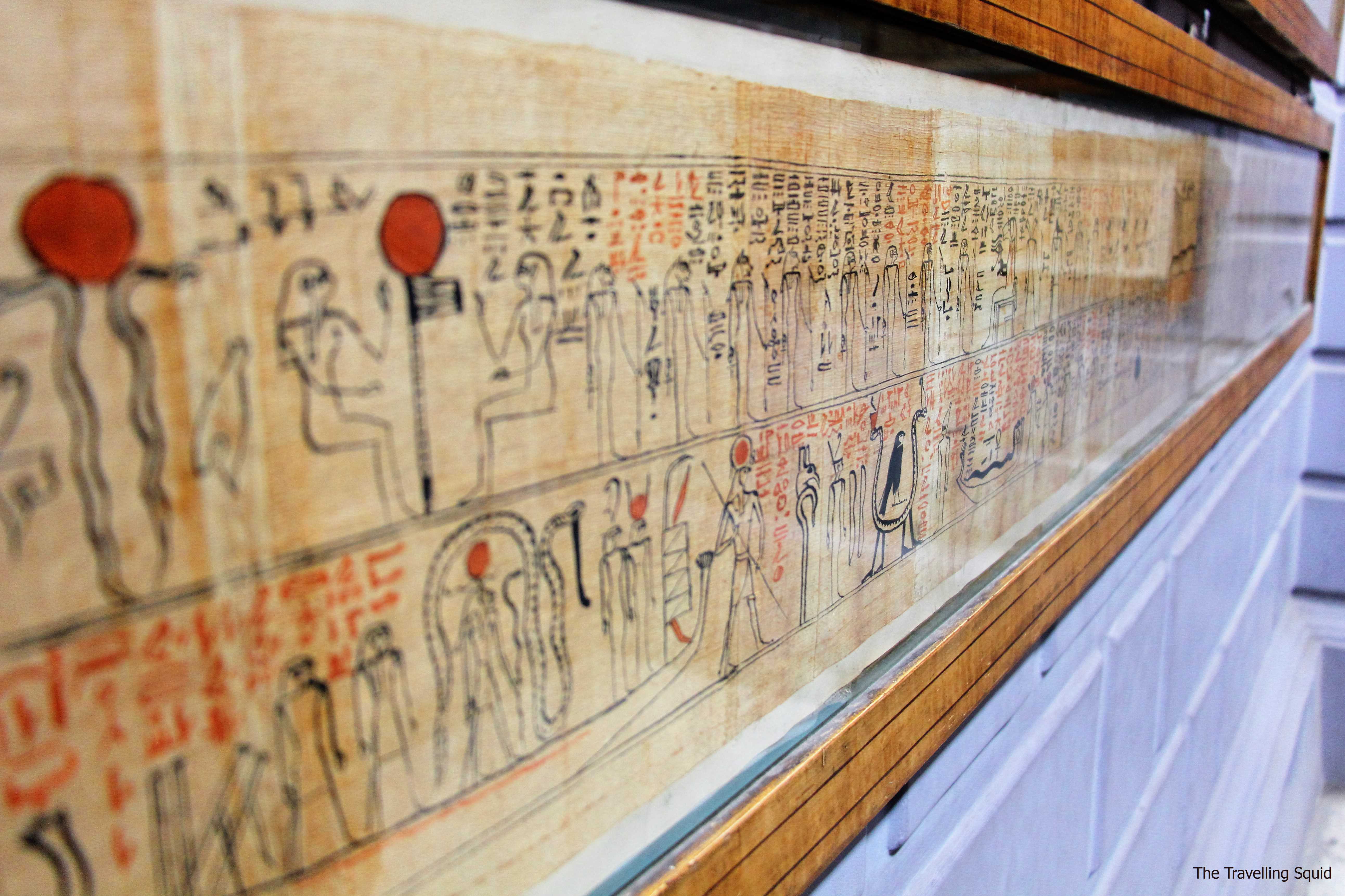 hieroglyphs egyptian museum