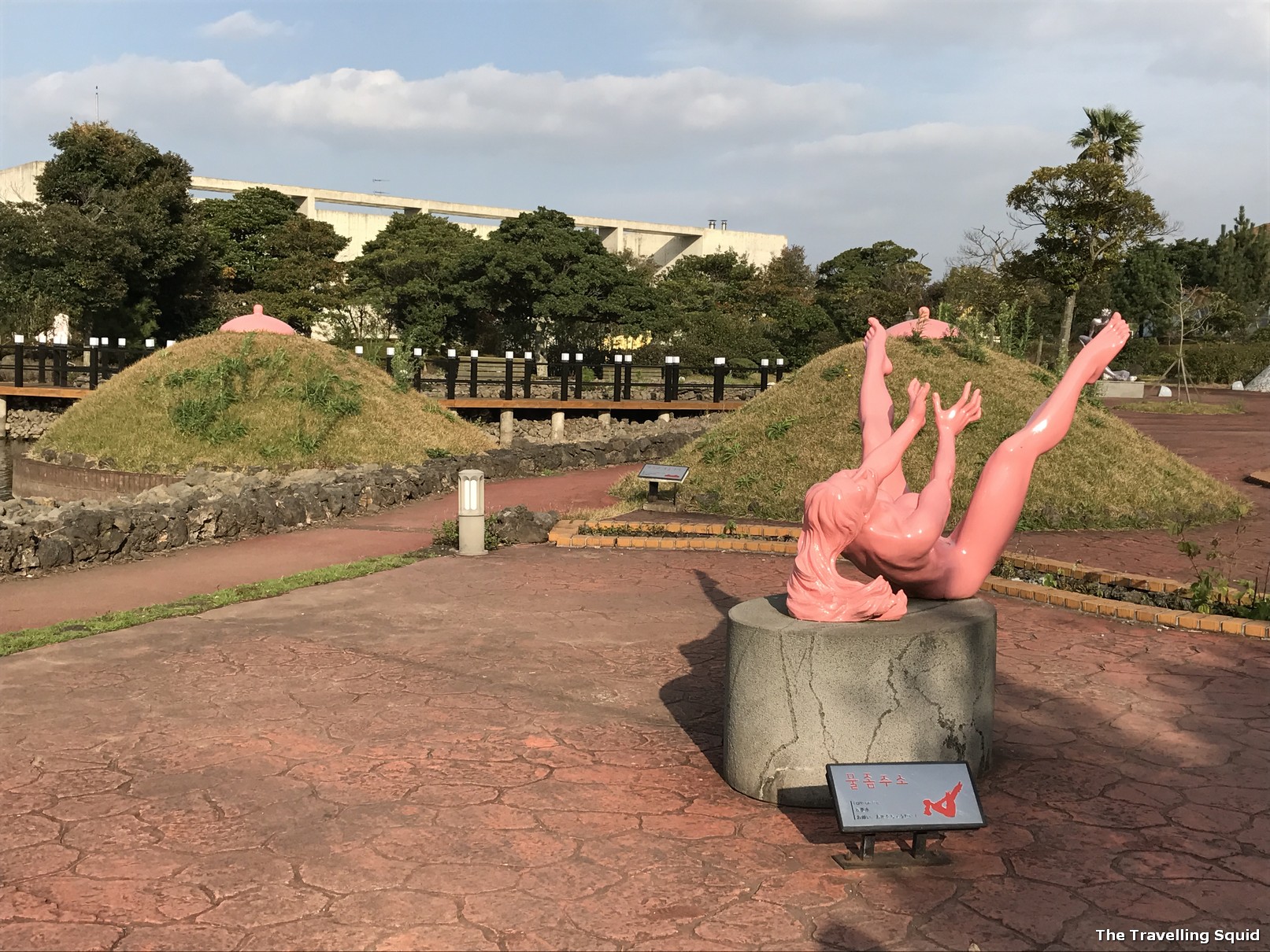 jeju loveland sculpture review. 