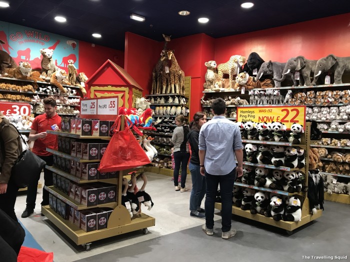 does hamleys have fidget toys