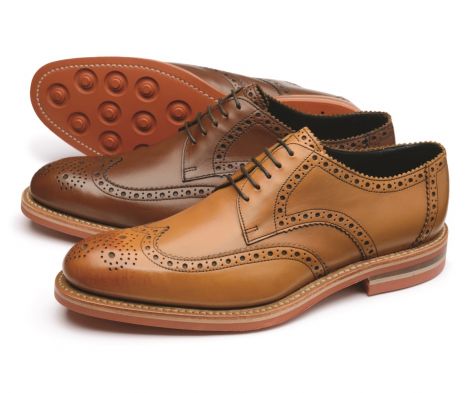 https://thetravellingsquid.com/wp-content/uploads/2017/08/redgrave-loake-brogues.jpg