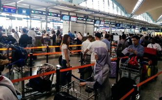 malaysia-airlines-KLIA counter