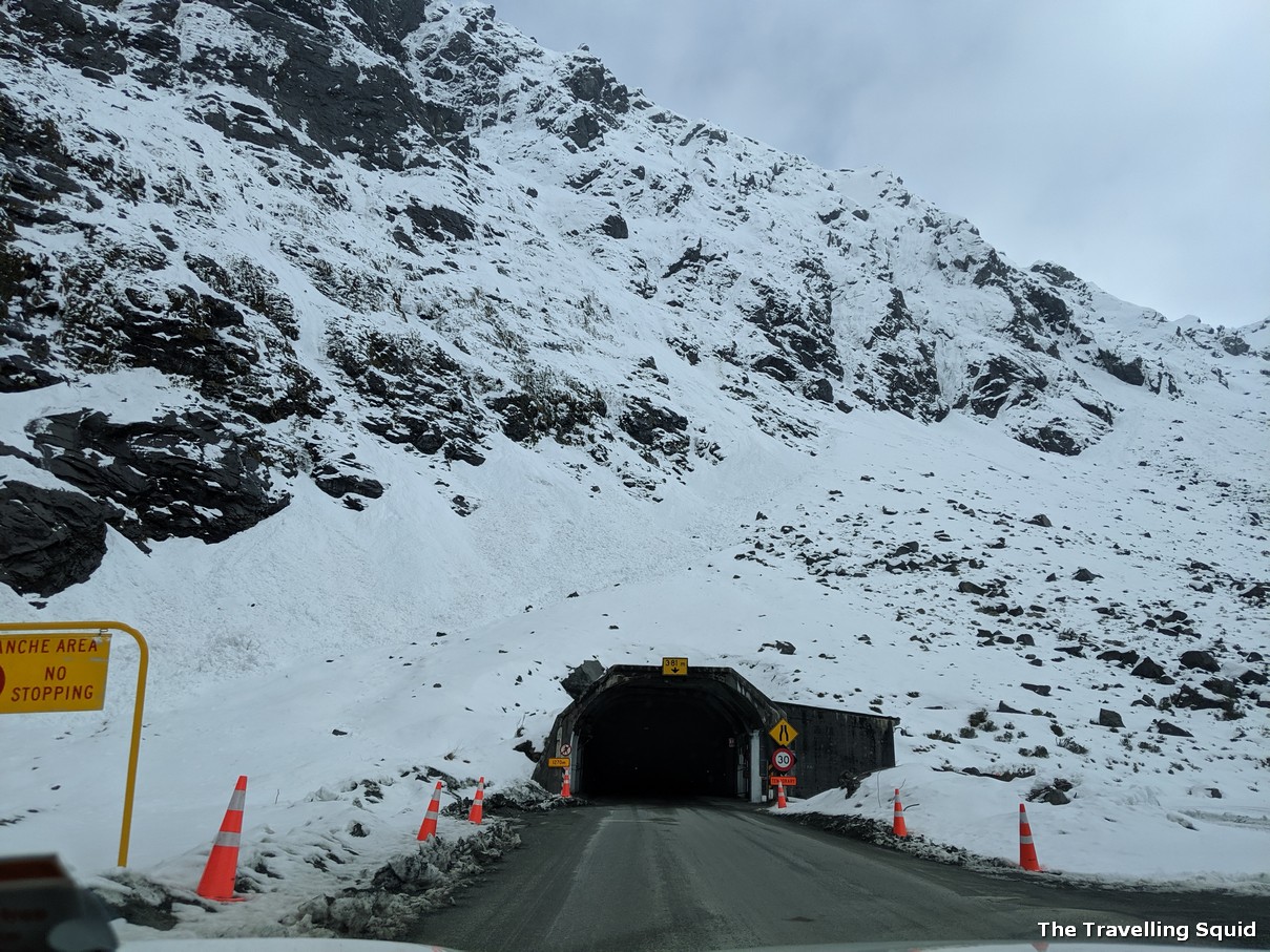 homer tunnel milford sound