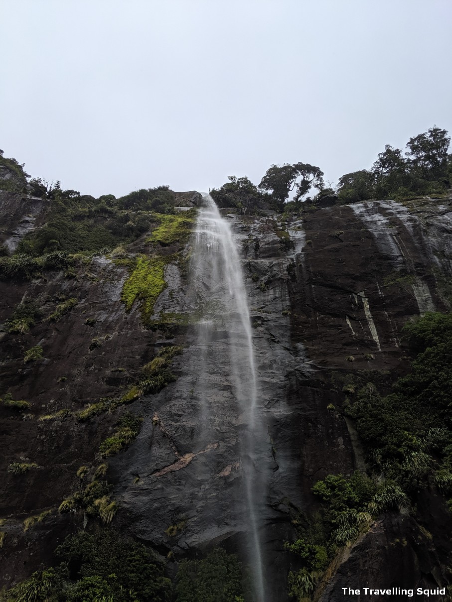 milford sound cruise waterfall