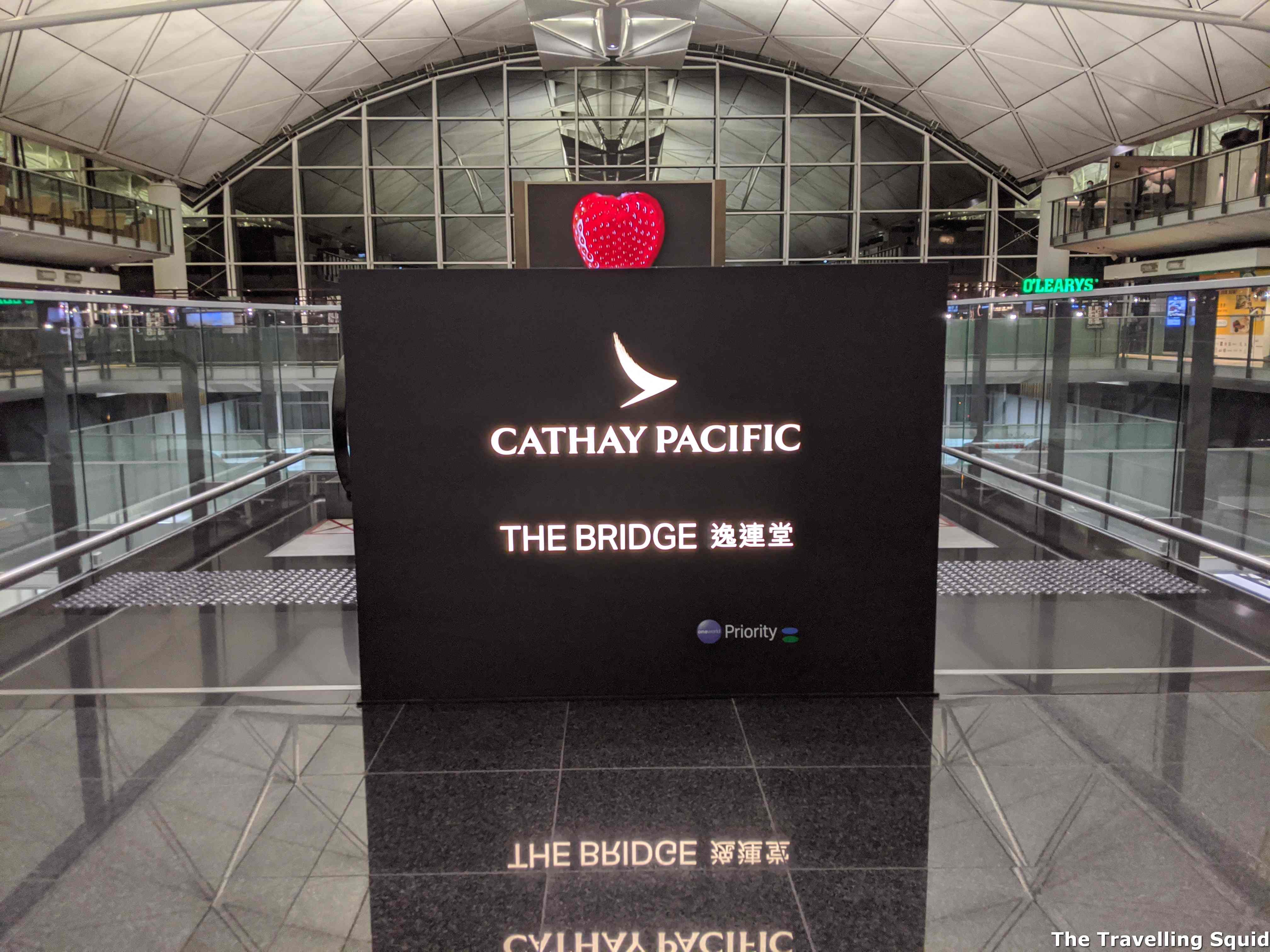 the bridge cathay lounge hk 国泰逸连堂