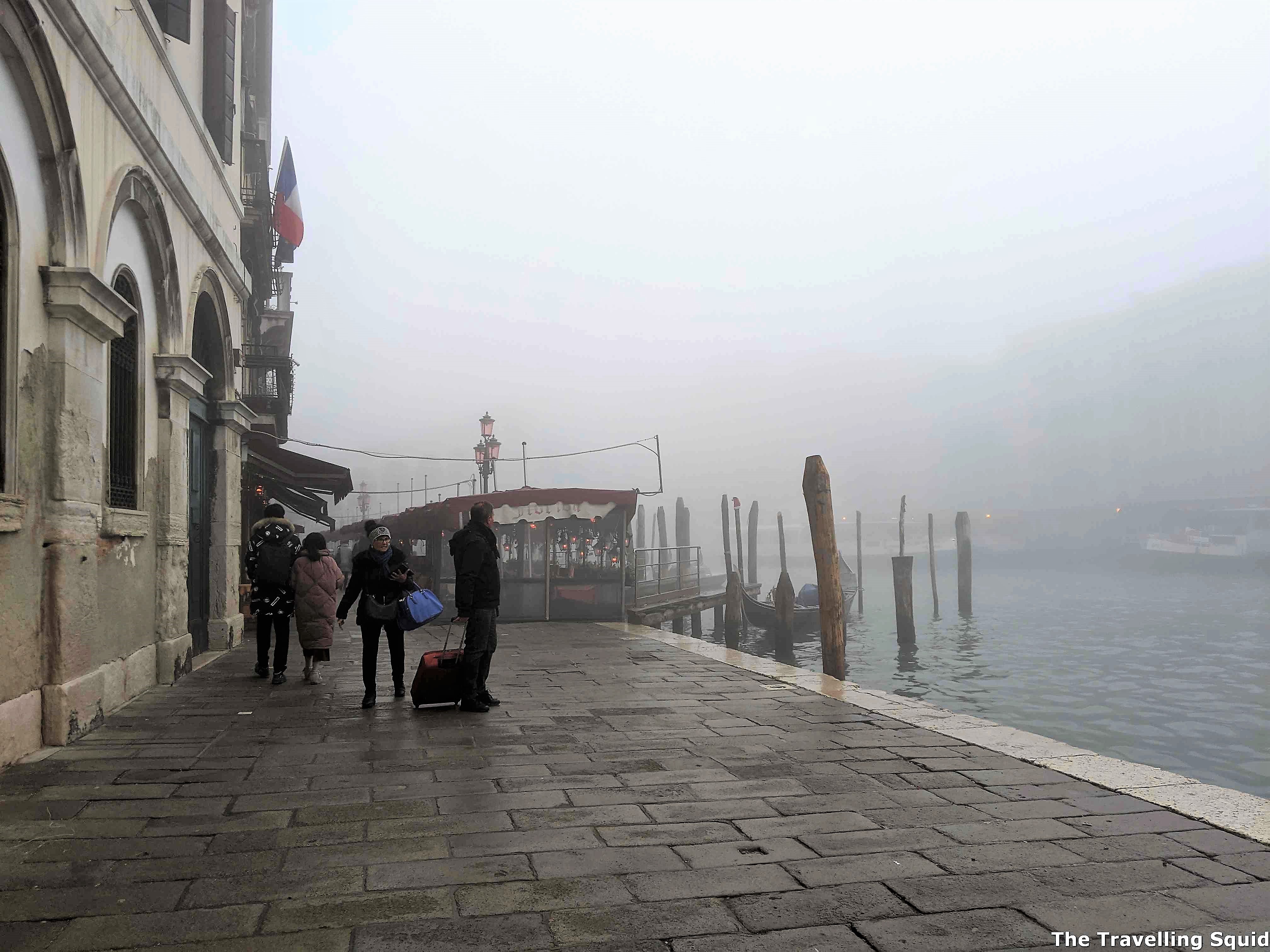 venice rialto opposite river