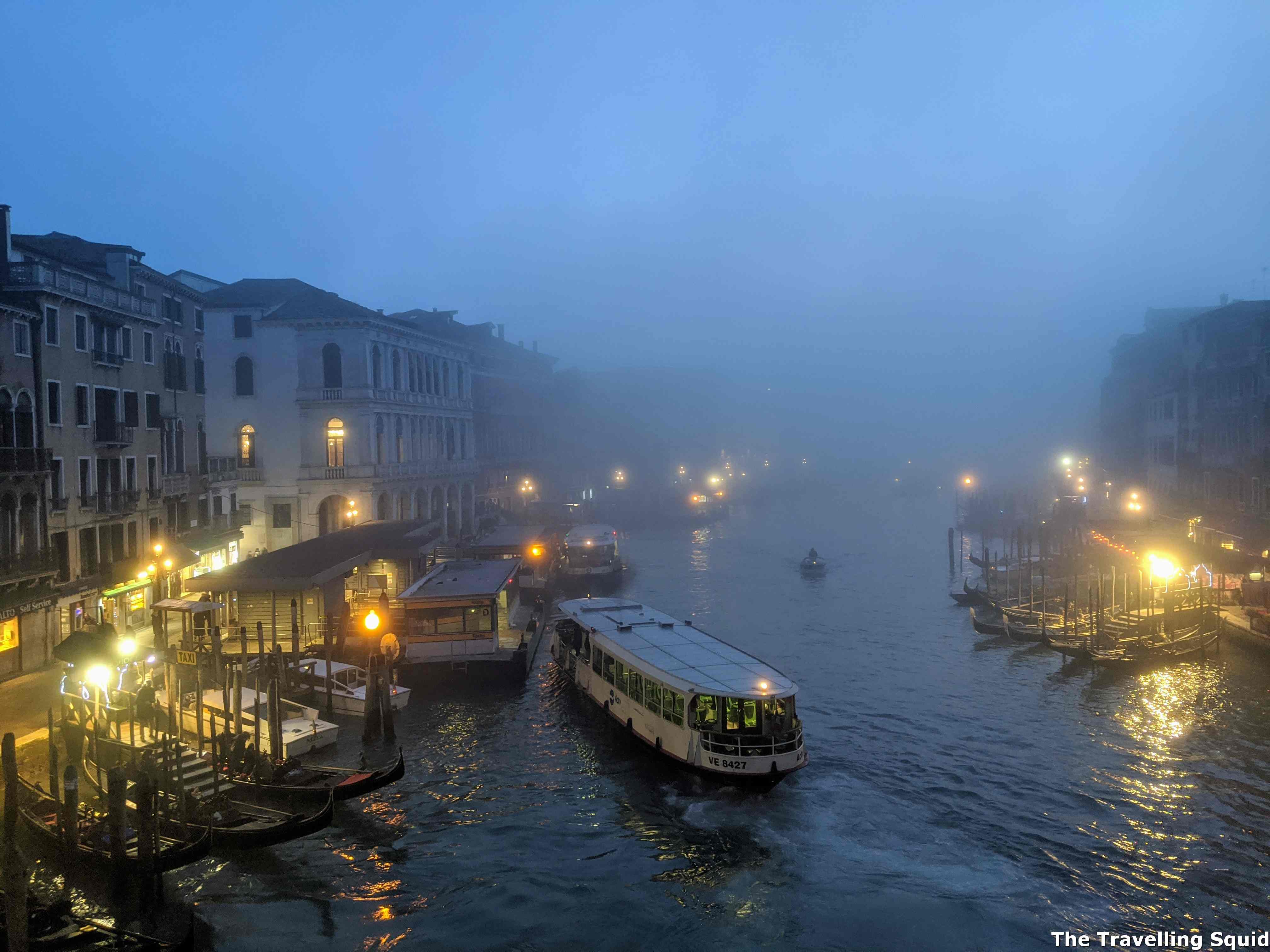 evening rialto bridge