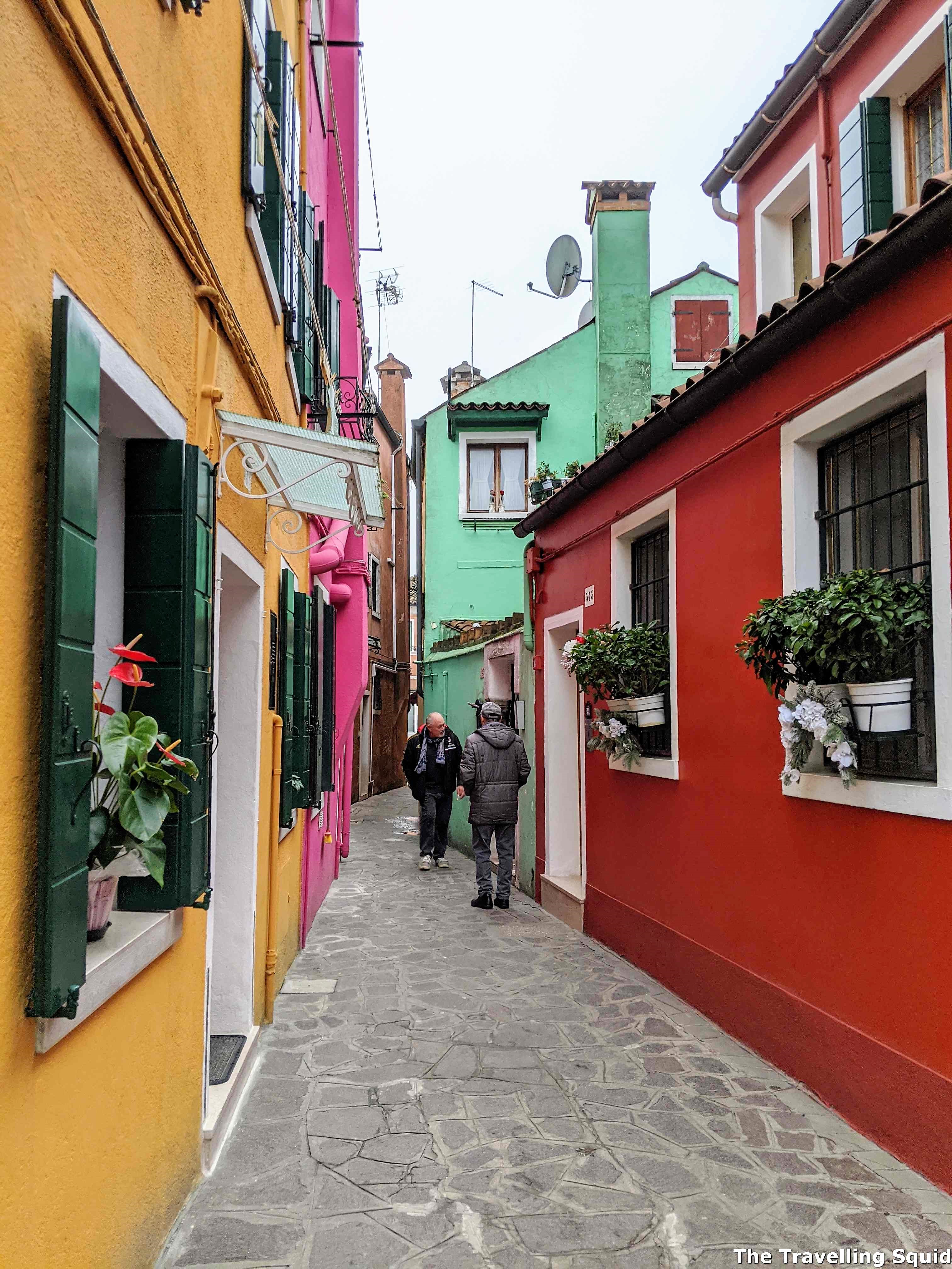 burano painted houses colourful