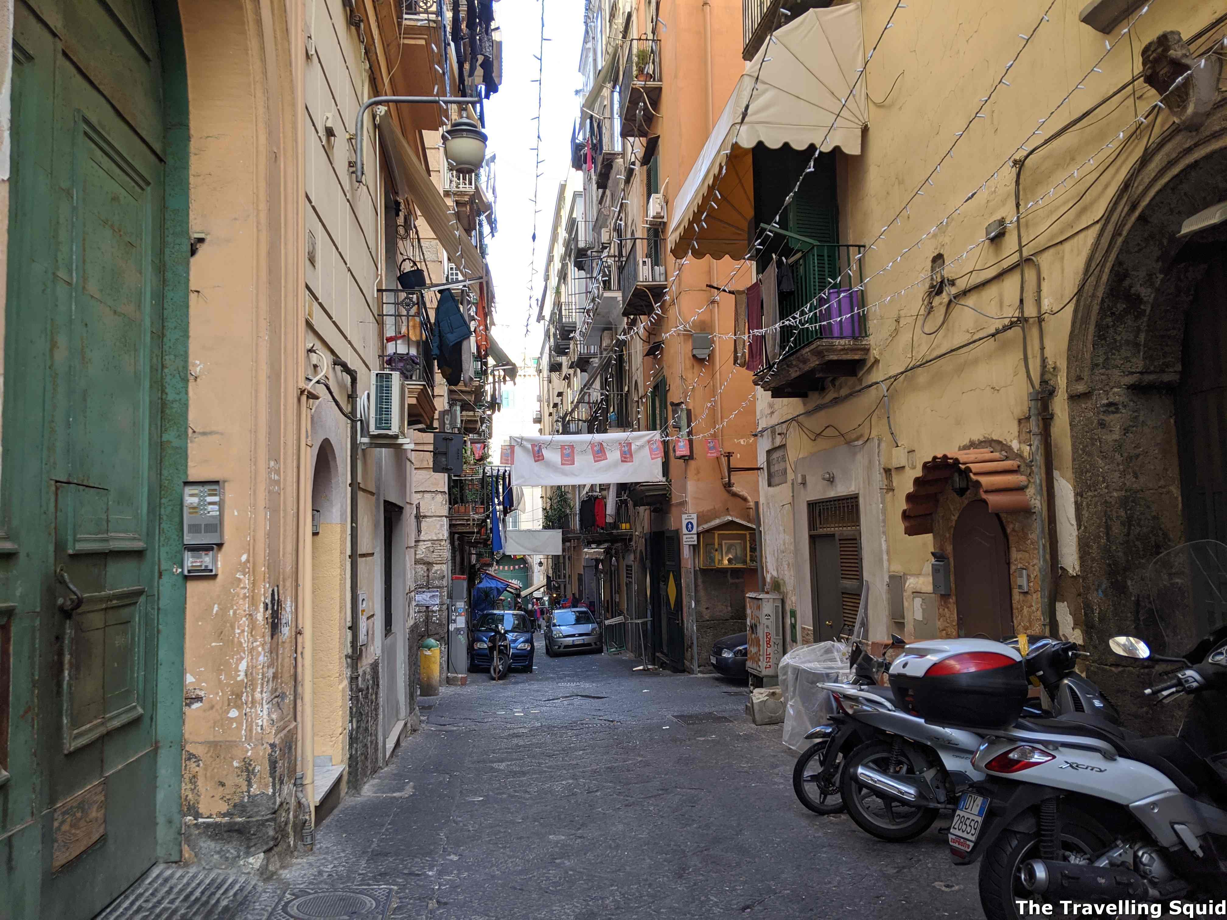 ripped off by a female taxi driver in Naples