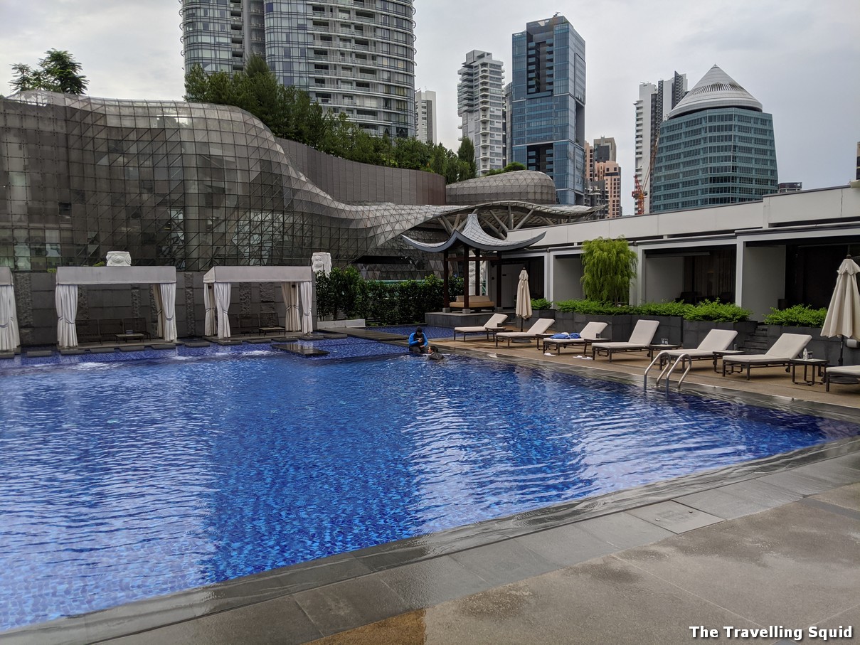 swimming pool tang marriott hotel singapore