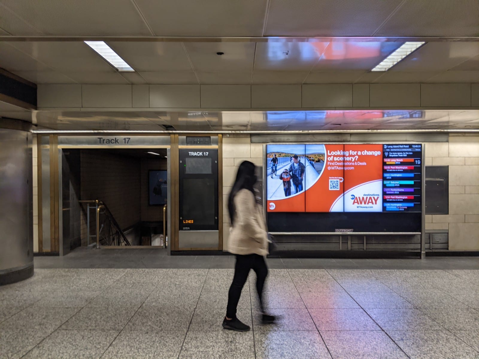 Getting from Manhattan to Flushing Queens in New York LIRR